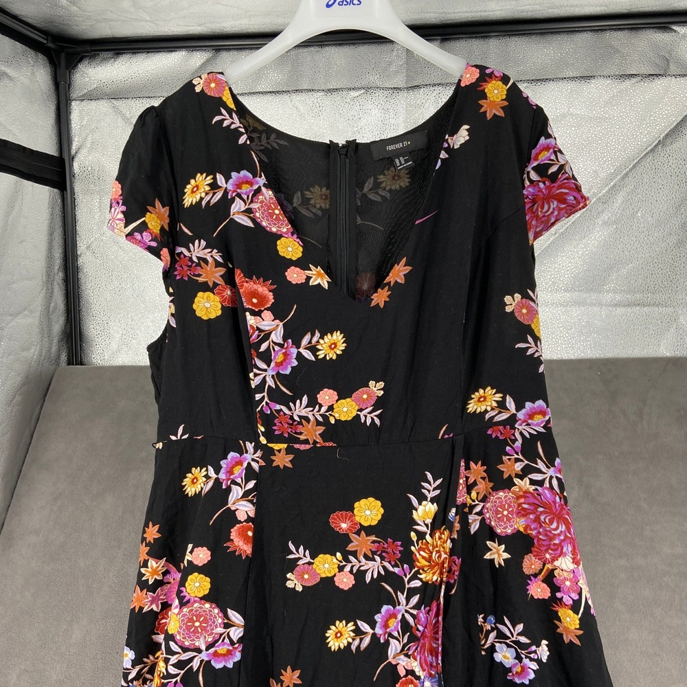 Forever 21+ Womens Plus Size 2X Black Floral V-Neck Cap Sleeve Maxi Dress Slit - Picture 4 of 13